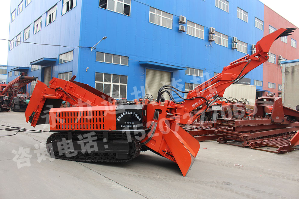 履帶折尾扒渣機(jī) - 副本.jpeg 履帶折尾扒渣機(jī) - 副本.jpeg